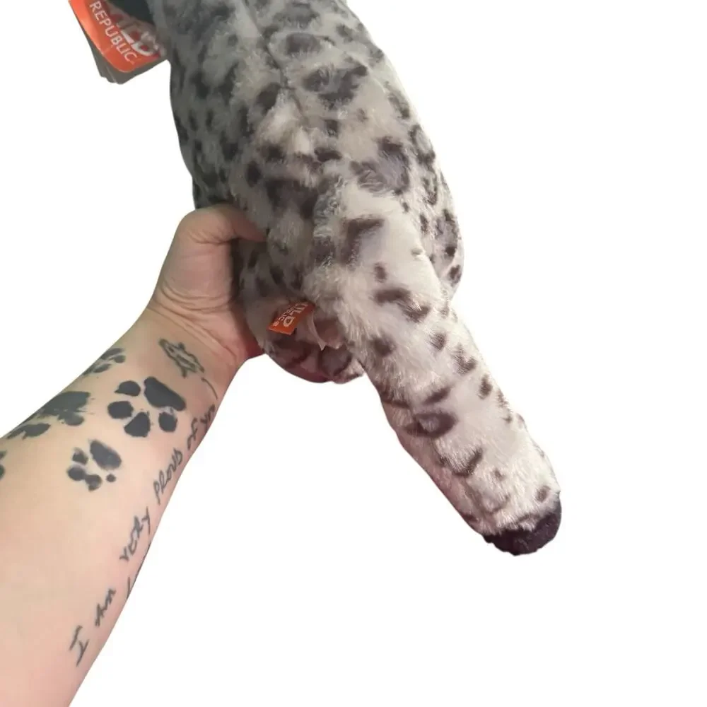 Wild Republic Snow Leopard Plush 12” Gray Black Spotted Big Cat Blue Eyes Kids